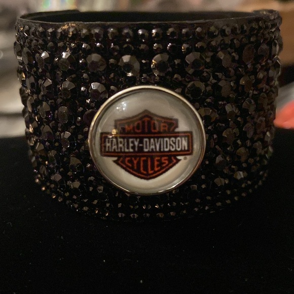 Harley-Davidson Jewelry - - HD Black Bling Bracelet